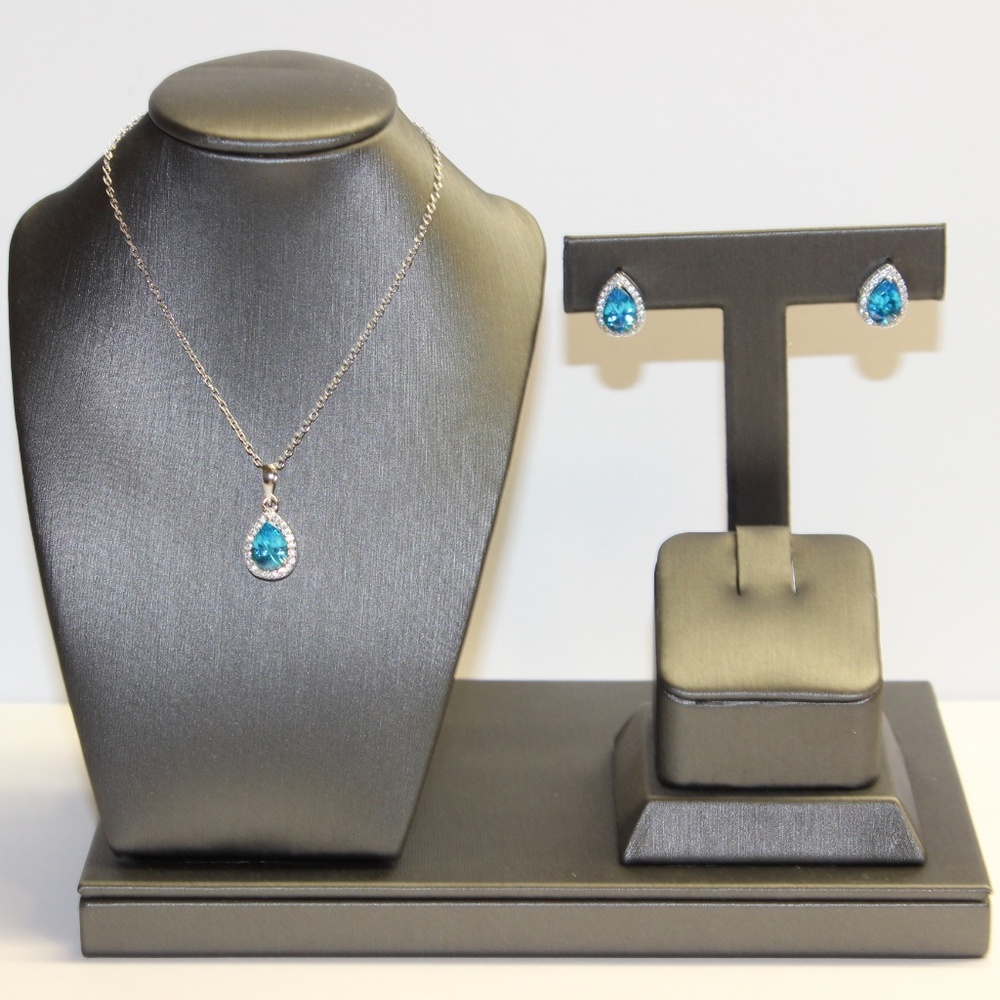 ✨Price Drop!!✨Sterling Silver Birthstone set